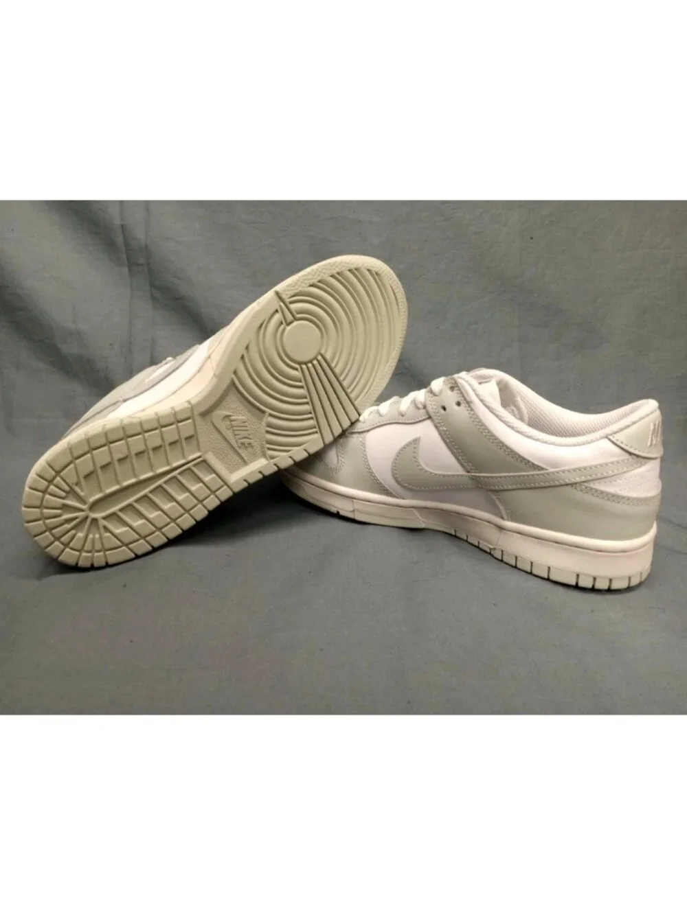 Nike Dunk Low (GS) Sneakers White Silver Photon Dust Boys Size 7 NEW IN BOX!